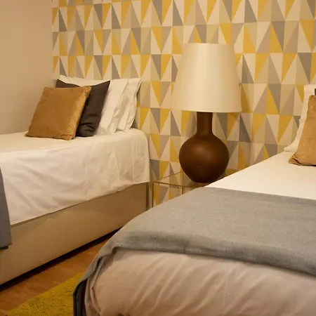 North Star Flats @ Dom Luis I Bridge Apartment