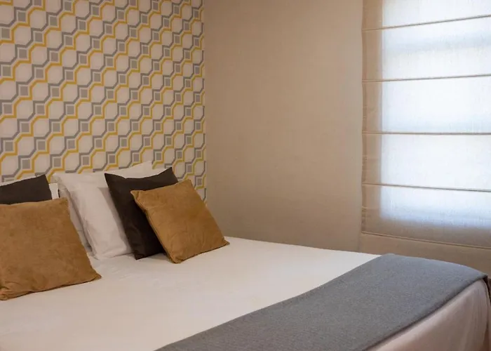 North Star Flats @ Dom Luis I Bridge Apartment