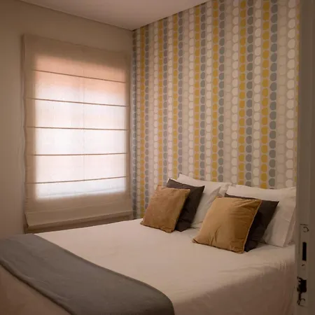 North Star Flats @ Dom Luis I Bridge