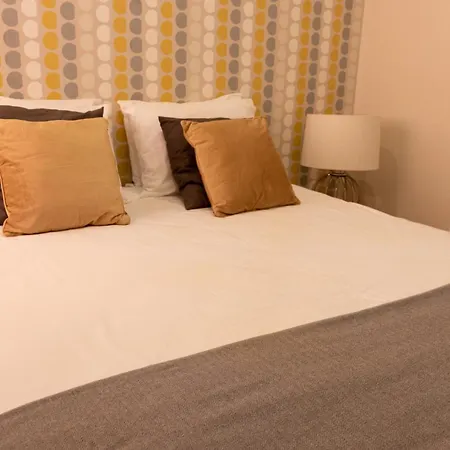 North Star Flats @ Dom Luis I Bridge 公寓 *