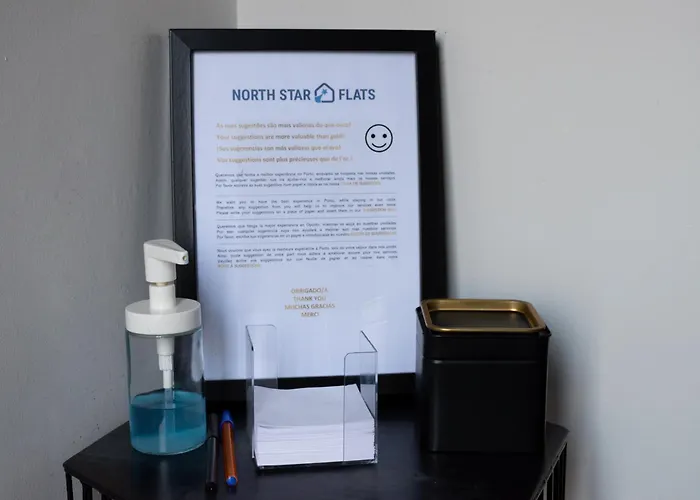 North Star Flats @ Dom Luis I Bridge アパート